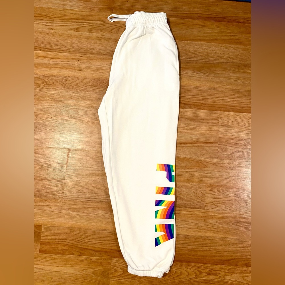 🌈NWT VS PINK RAINBOW WHITE MATCHING SET ZIP UP HOODIE / JOGGERS SIZE MEDIUM! HTF - Picture 10 of 16